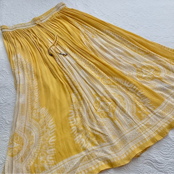 Philosophy Skirt Size Large - Picture 4 of 13